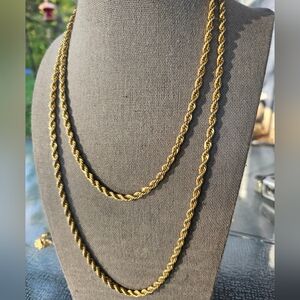 Elegant Gold Rope Chain Necklace